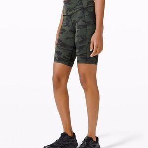 lululemon Fast And Free High Rise Biker Short Size 6